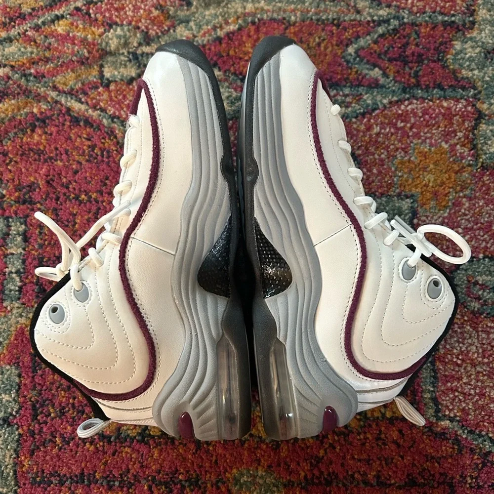Nike nwt women’s